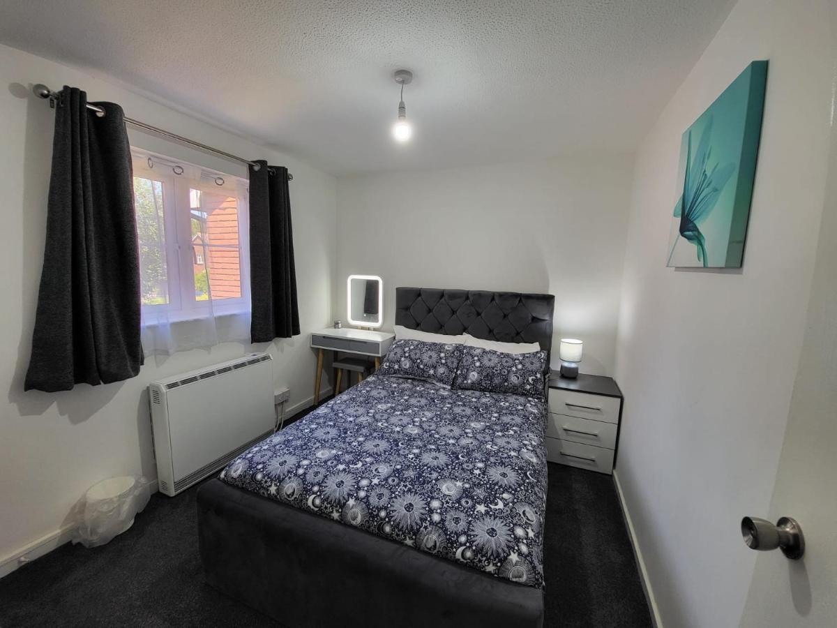 Delight Apartment, Close To Excel, London City Airport & O2! ภายนอก รูปภาพ